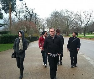 451 - We're joinged with William's mate from Uni, Vincent, and we're off to activities! First, a walk through Hyde Park in London