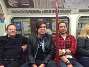 487 - Riding the tube in London